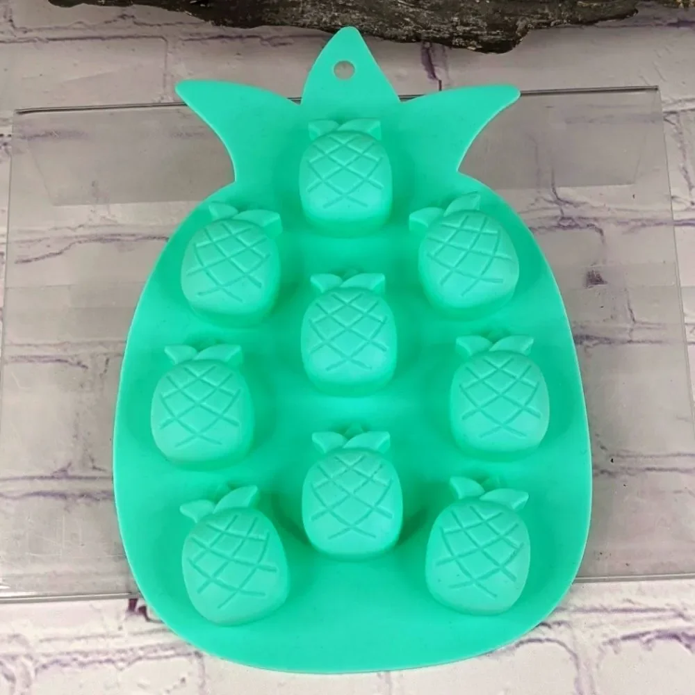 BLUSH Pineapple Ice Cube Tray Bar Tool